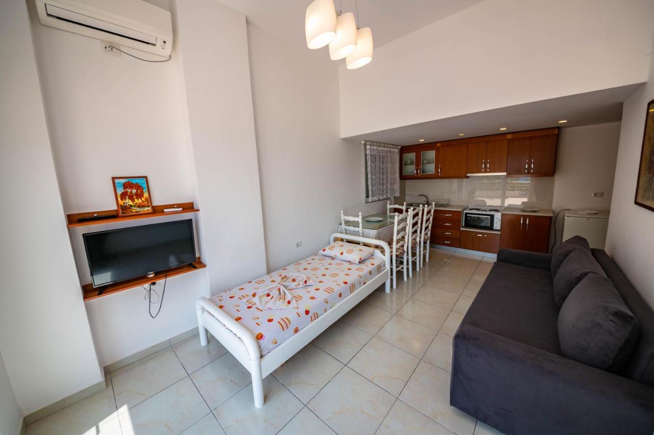 Apartments Cikuli Sarande Exterior photo